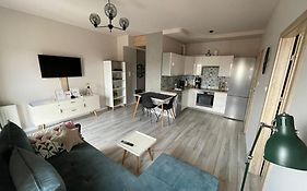 Apartament Złota 15